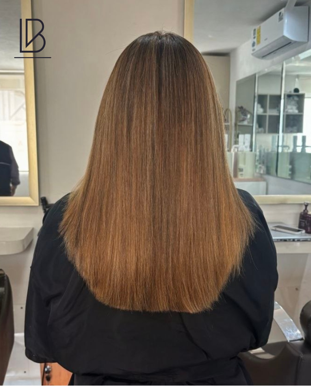 Caramel Babylights 
Un buen diseño de color no necesita explicación… se ve.

En cómo los caramel babylights  se funden con tu base, en cómo aportan calidez al rostro y en cómo el color evoluciona suave y parejo con el tiempo.
No es suerte: es diagnóstico, técnica y un diseño pensado para ti.

Cuando está bien hecho, simplemente se siente ✨

Agenda tu diagnóstico personalizado.

#irelandbeautystudio  #BalayageCDMX #ColorPersonalizado #CabelloSano #hairtransformation